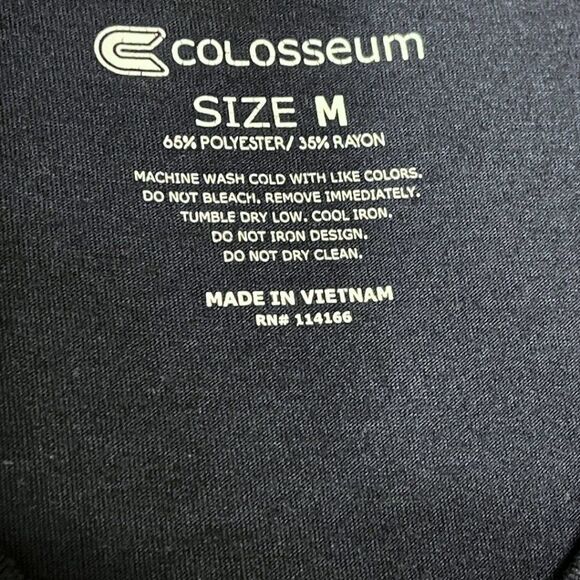 Notre Dame Fighting Irish | Colosseum Women's Shirt-Medium - Picture 5 of 6